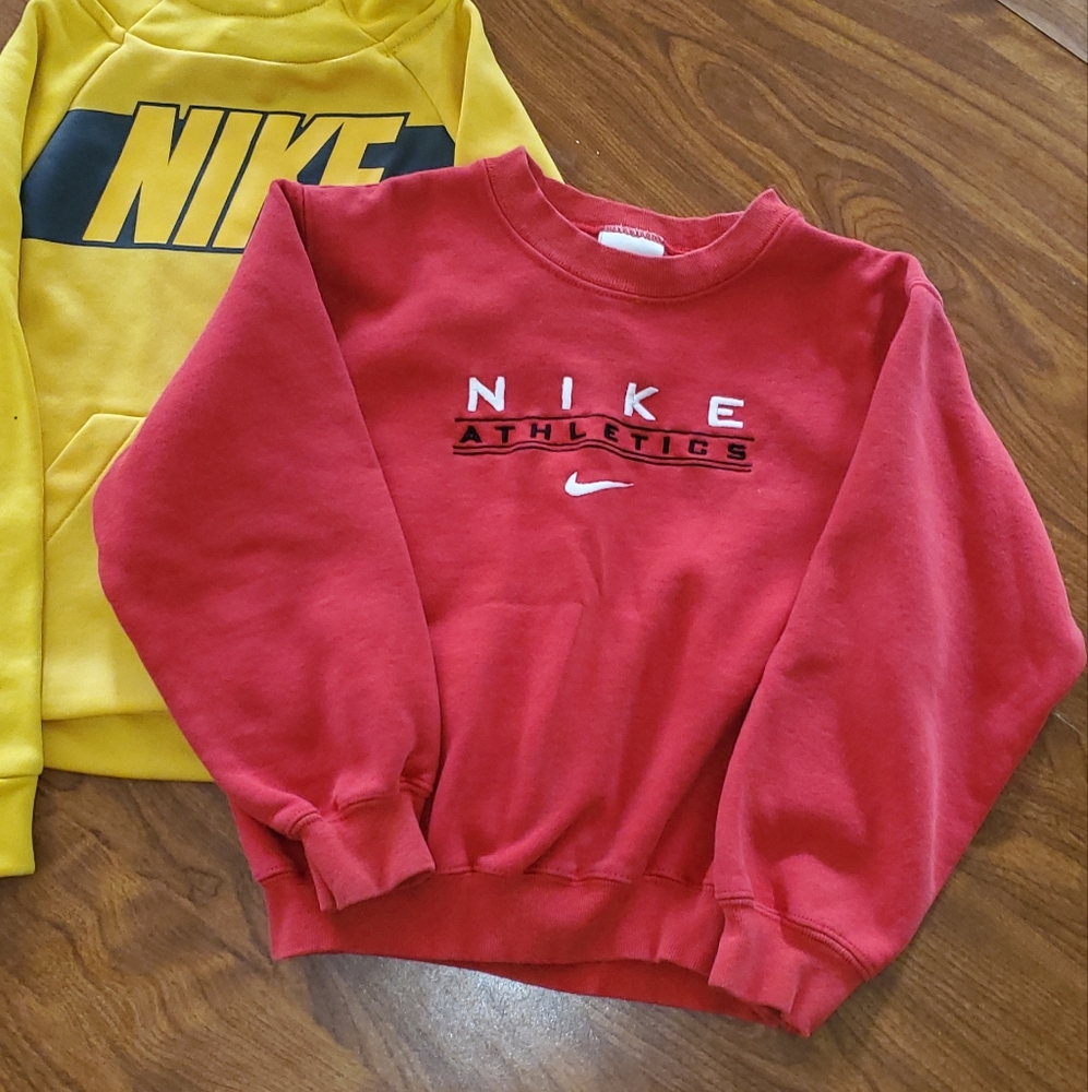 Nike sweatshirt bundle - Picture 2 of 7